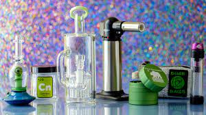 The best online head shop will have the best rolling papers, pre-rolled cones, weed scales, weed grinders, bongs, bubblers, pipes